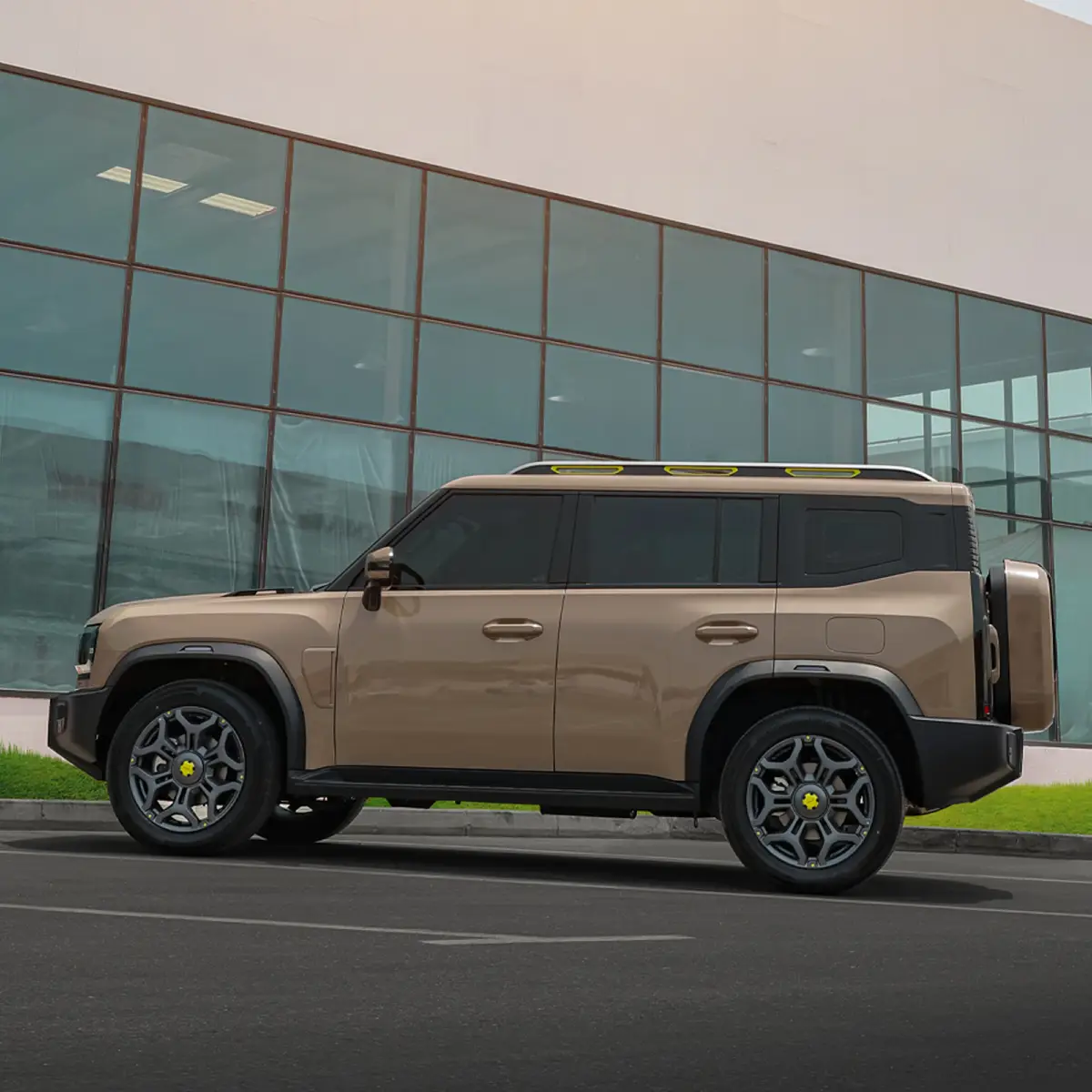 Vehicle Image 3