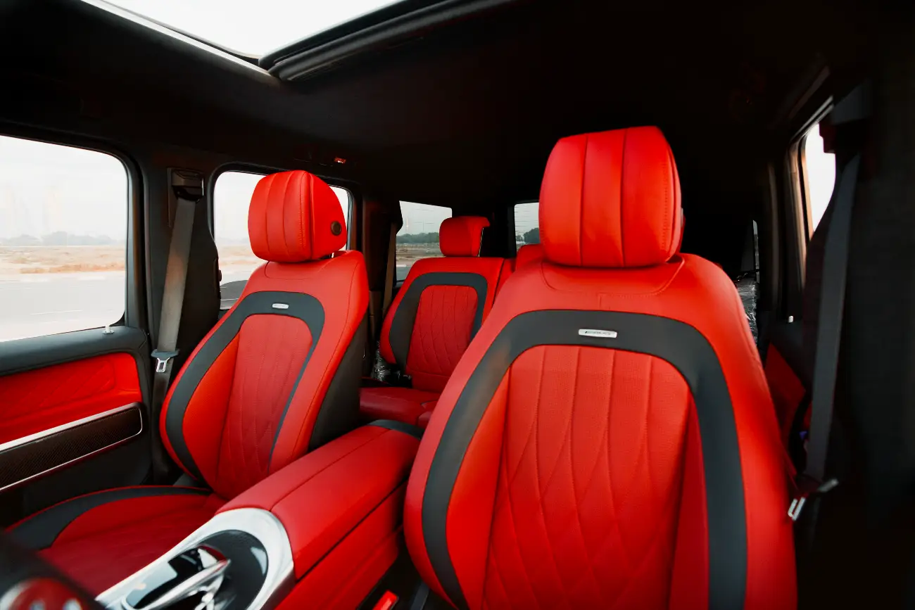 Vehicle Image 6