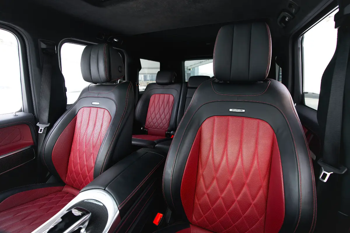Vehicle Image 6