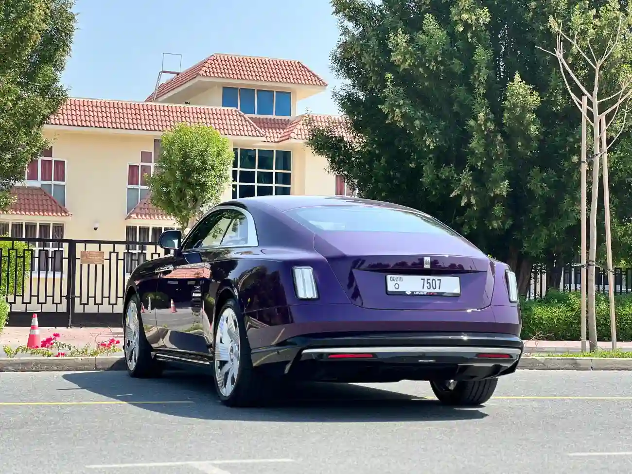 Vehicle Image 5