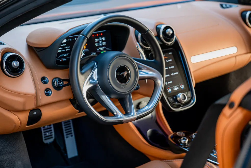 Vehicle Image 7