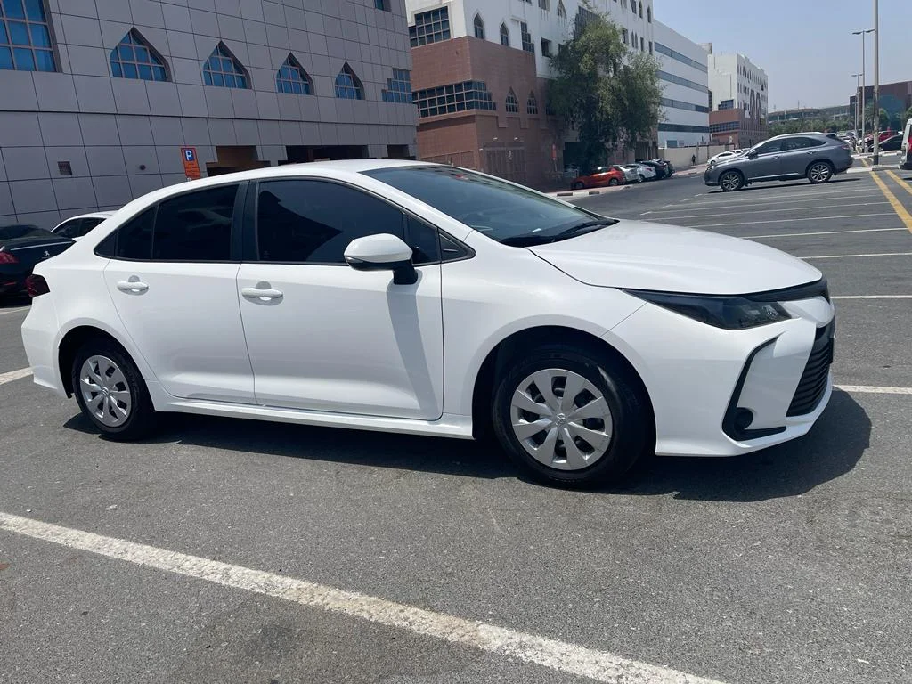 Toyota Corolla (White) 2022